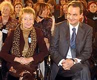 María Teresa Fernández de la Vega, junto a José Luis Rodríguez Zapatero, nueva Vicepresidenta primera del Gobierno
