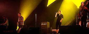 La Oreja de Van Gogh actuó en la fiesta de los voluntarios de la Expo