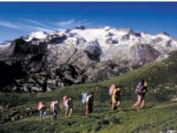 El senderismo, una de las actividades típicas en el Parque