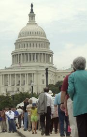 Miles de personas se acercaron al Capitolio a dar su último adiós