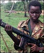 Niño reclutado para la guerra